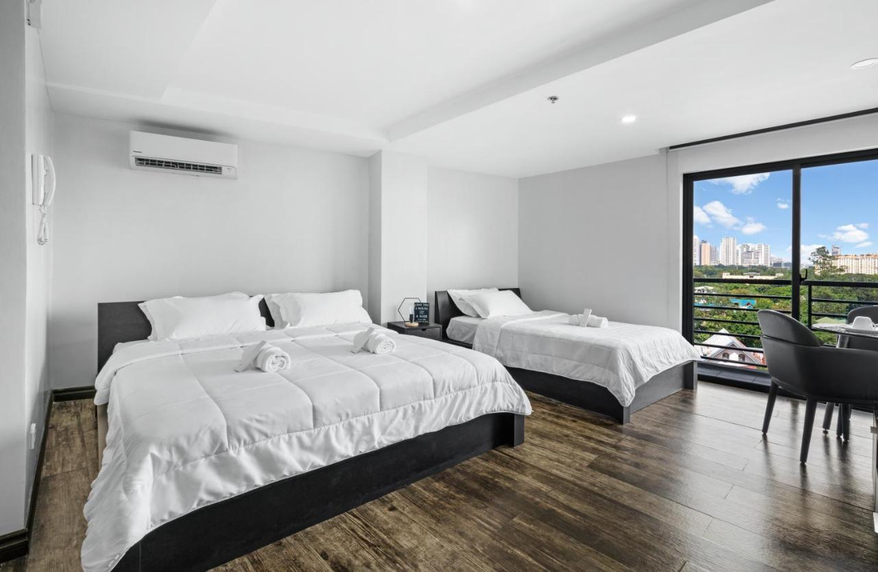 Espacio Hotel Taguig Exteriér fotografie